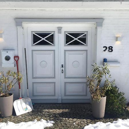 Budget-Unterkunft Im Wunderschonen Haus Mit Herrlichem Panoramablick Luneburgo Exterior foto
